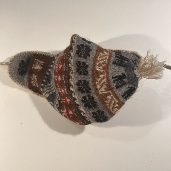 ❗️SALE❗️Knitted cap with ear flaps - Picture 4 of 6